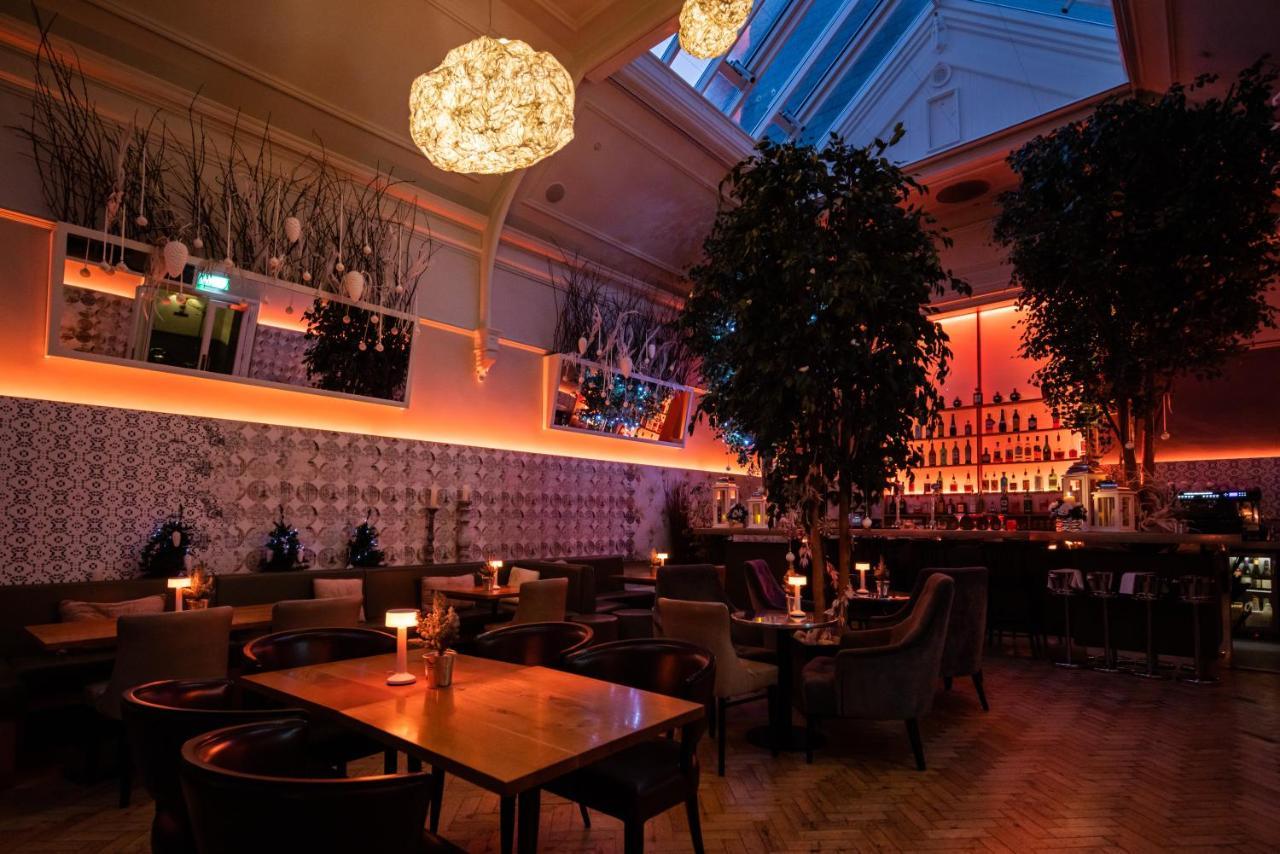 8 Beresford Street Hotel Saint Helier Ngoại thất bức ảnh