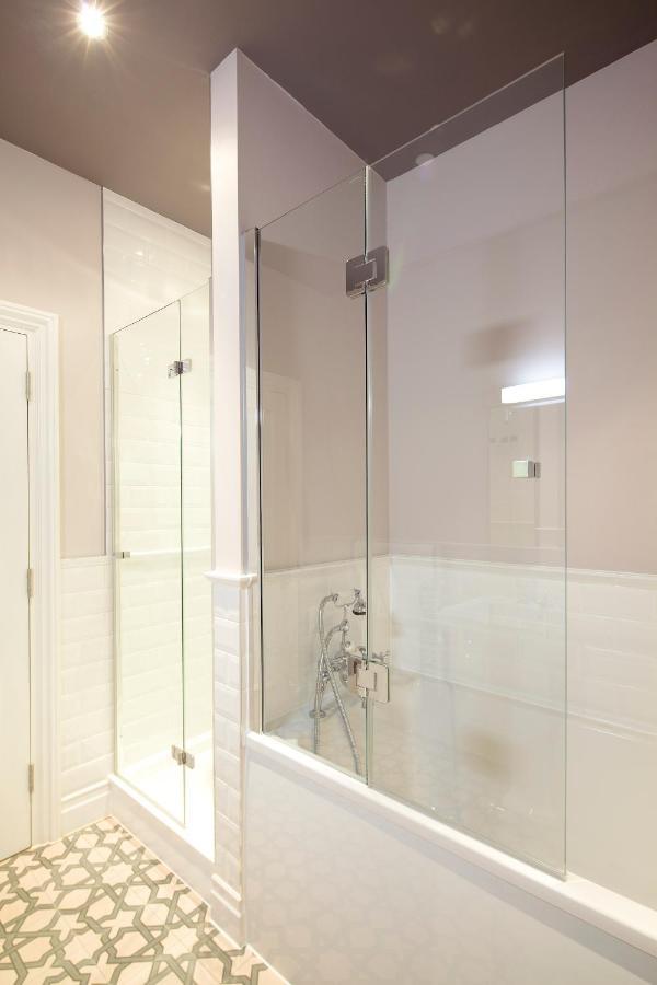8 Beresford Street Hotel Saint Helier Ngoại thất bức ảnh